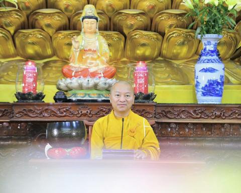 An nhiên tu học một đời ly tham