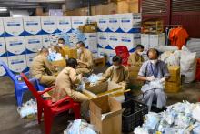 Thân khỏe thì tâm mới an: tặng thêm gần 200 bộ thuốc cho F0 tại nhà