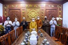 Lớp Tiến sĩ Phật học khóa II Học viện PGVN tại TP.HCM đến thăm TT. Nhật Từ nhân dịp Ngày Nhà giáo Việt Nam 20-11
