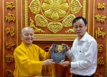 Ban Tôn giáo Chính phủ thăm chúc Tết TT. Thích Nhật Từ