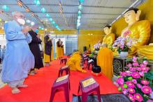 Khóa tu Tuần An Lạc: Trang nghiêm trong lễ sám hối hồng danh