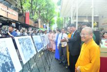 Khai mạc Triễn lãm ảnh và ra mắt sách “Điện Biên Phủ - xưa và nay”