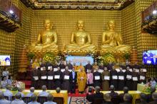 LỄ TRAO HỌC BỔNG ĐẠO PHẬT NGÀY NAY DÀNH CHO TĂNG NI VÀ SINH VIÊN 2019