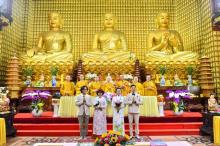 Lễ hằng thuận đôi trước ba ngôi Tam bảo