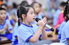 Khóa tu Thiếu nhi: Trẻ em là búp sen non/ Ngày ngày đi chùa, vẹn tròn hương thơm