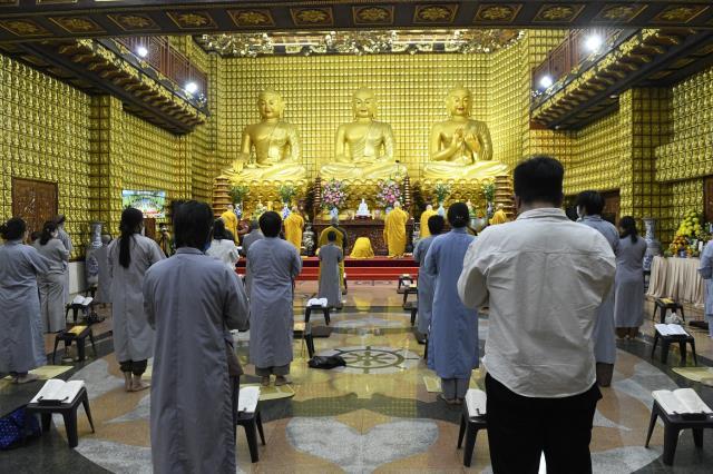 Ươm hạt giống tốt, vun trồng thương yêu qua nghi thức sám hối định kỳ