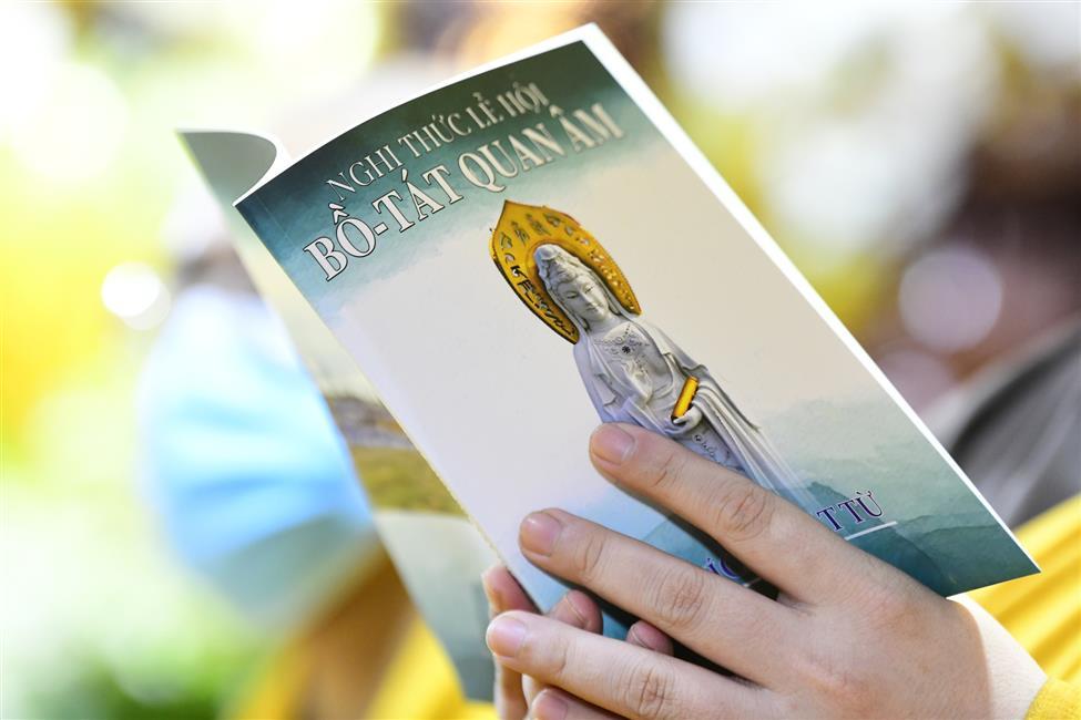 Trang nghiêm kỷ niệm Ngày Bồ-tát Quan Thế Âm đản sanh