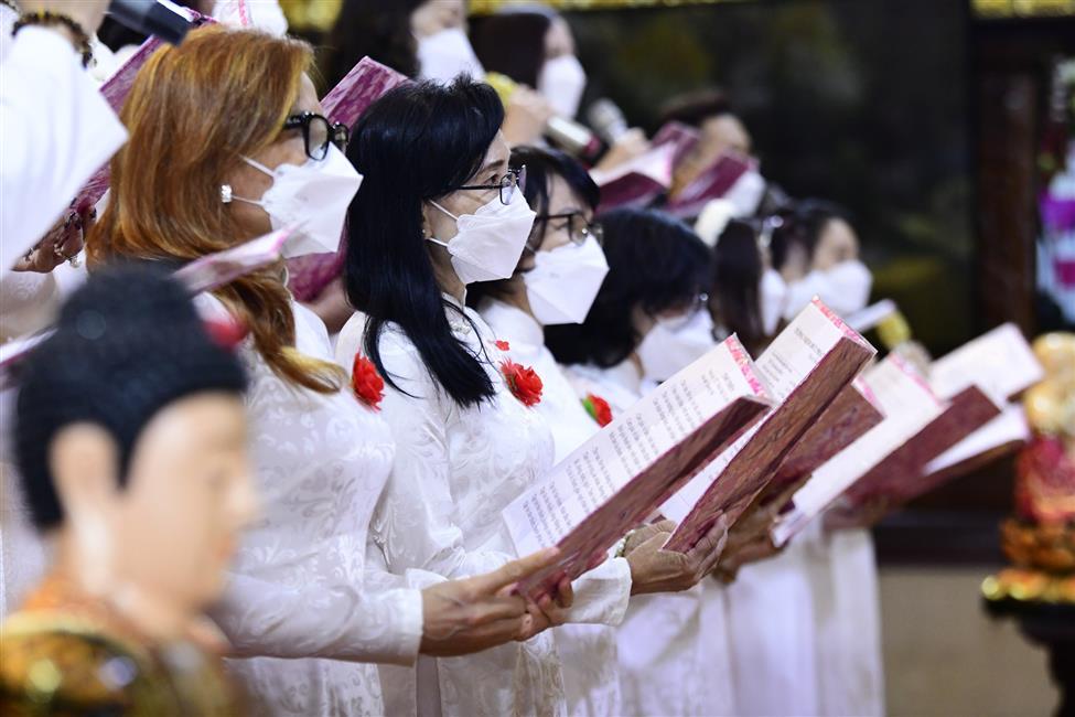 Trang nghiêm kỷ niệm Ngày Bồ-tát Quan Thế Âm đản sanh