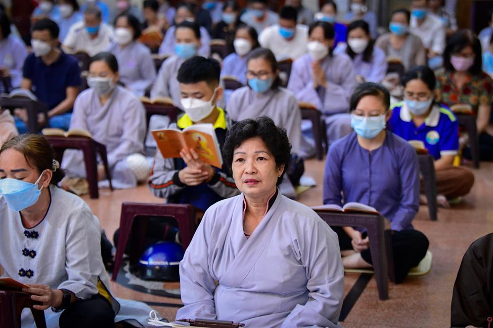 Tiếp thêm niềm tin để vươn lên trong cuộc sống qua việc sám hối