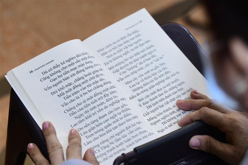 Tiếp thêm niềm tin để vươn lên trong cuộc sống qua việc sám hối