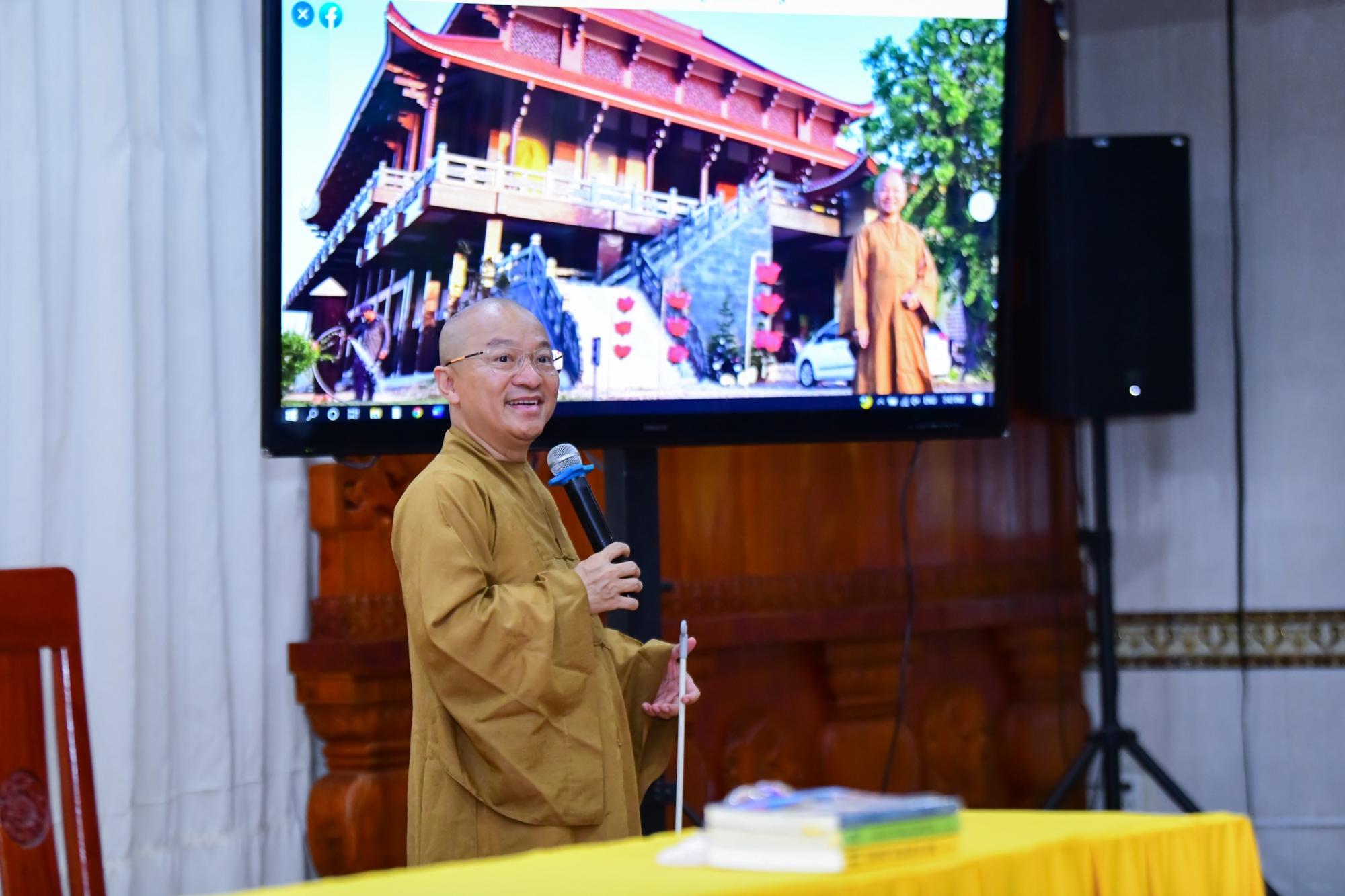 Buổi tập huấn cho Lễ Tốt nghiệp tại Học viện Phật giáo TP.HCM năm 2022