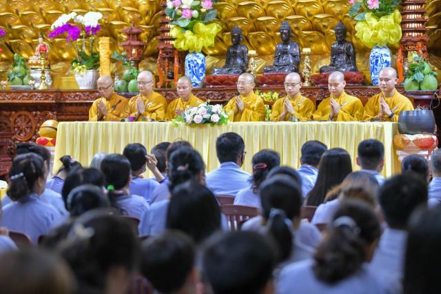 TP. HCM: Hơn 500 thiện nam, tín nữ trở thành Phật tử
