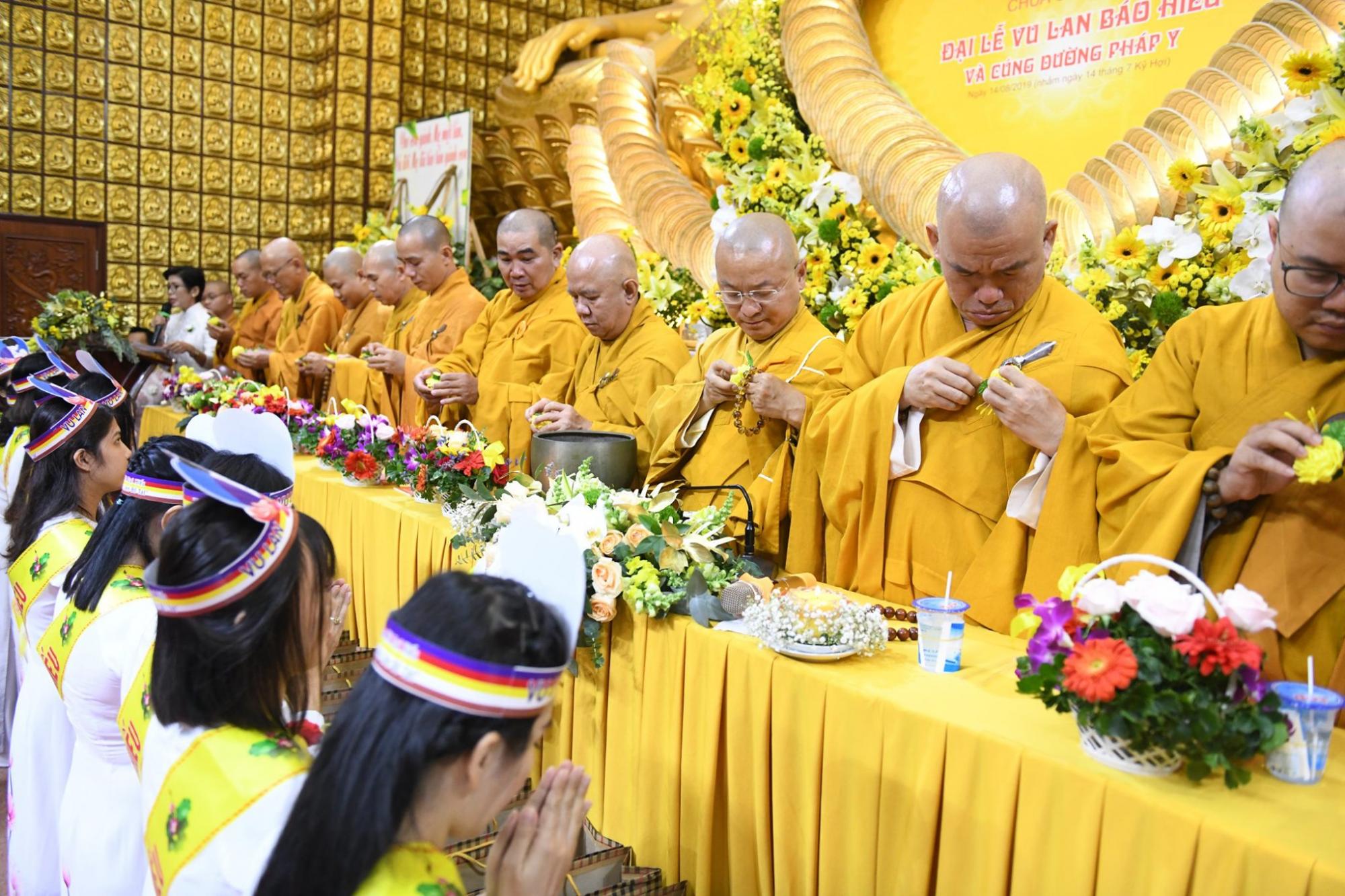 CHÙA GIÁC NGỘ: TRANG NGHIÊM ĐẠI LỄ VU-LAN BÁO HIẾU (14/08/2019)
