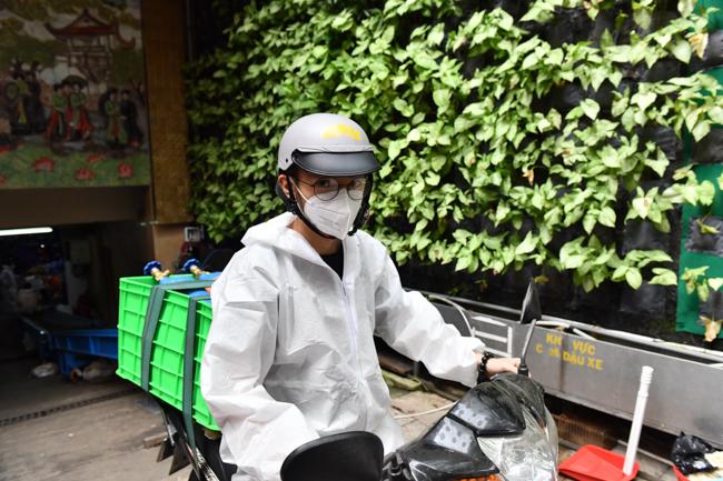 Hình ảnh nhà sư trong mùa COVID