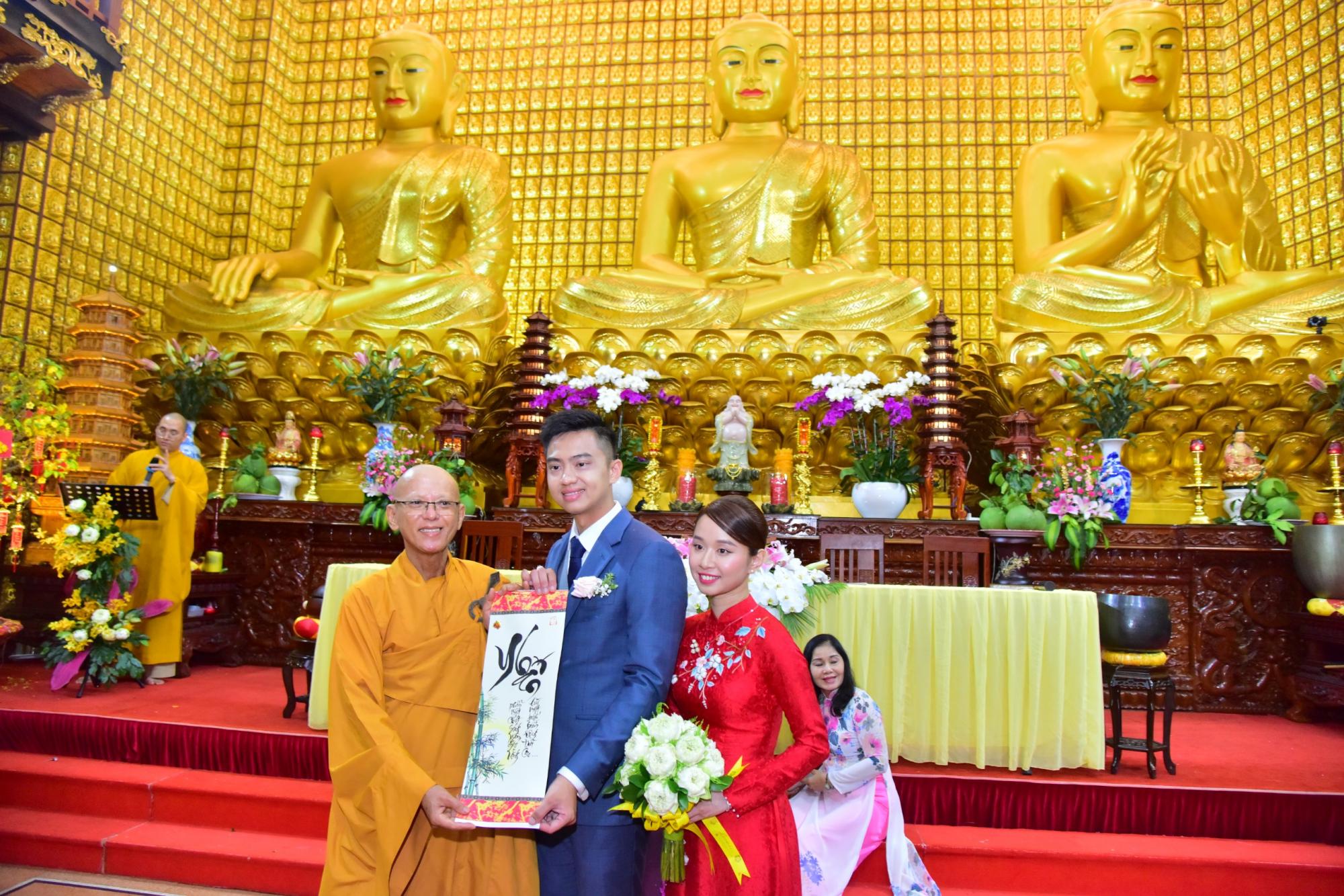 Kết duyên đầu xuân dưới mái già lam Giác Ngộ