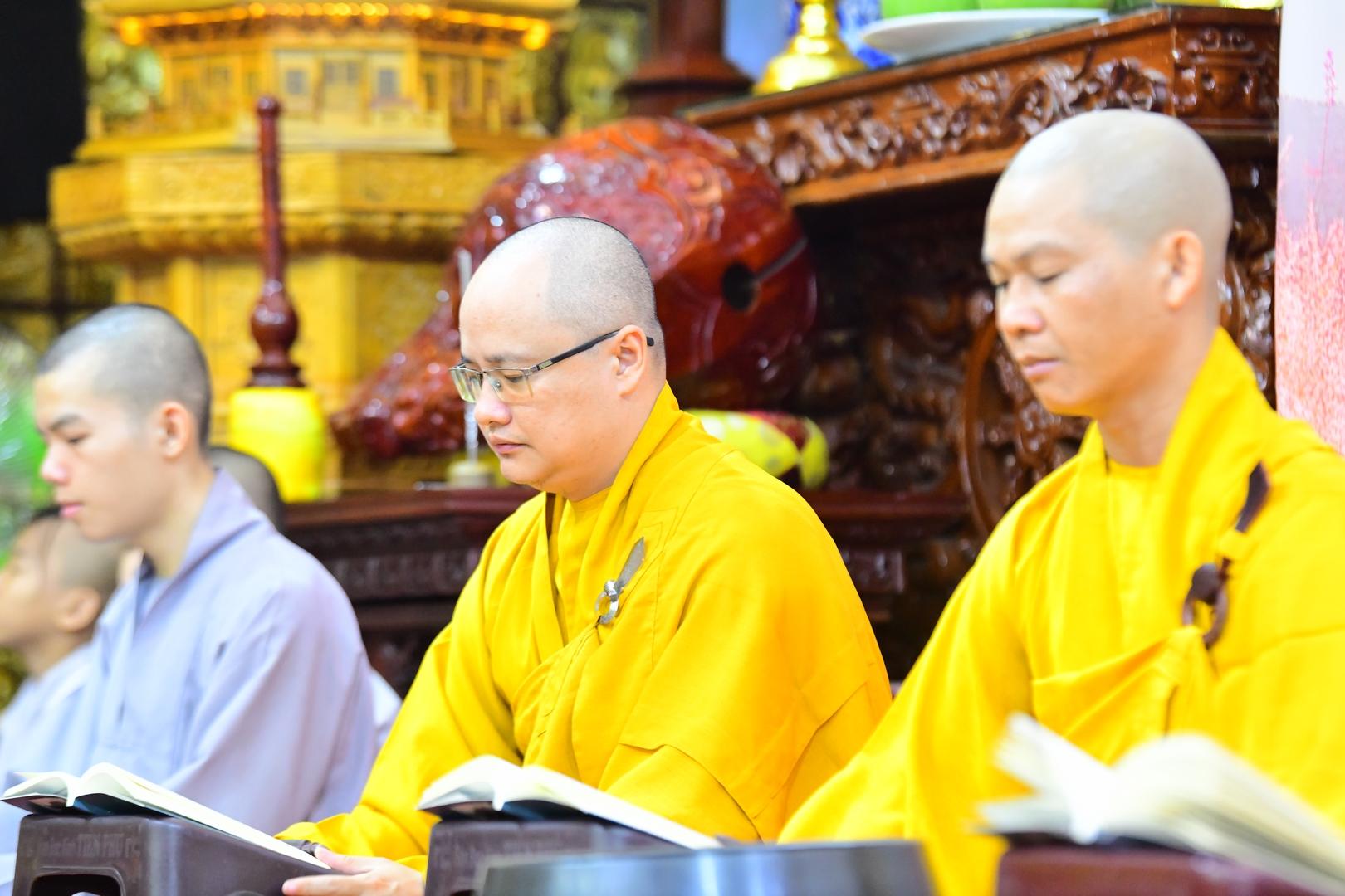 Cuối tuần đầy hỷ lạc trọn vẹn một ngày tu tại chùa Giác Ngộ (quận 10, TP.HCM)