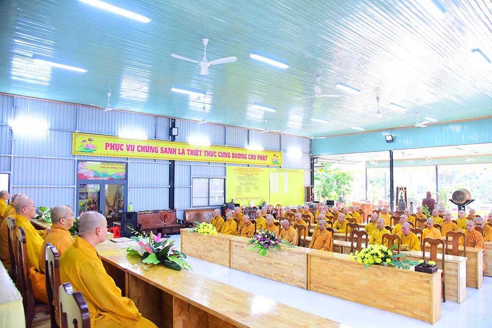 Đoàn 7 BTS Phật giáo Thành phố thăm, sách tấn các hạ trường khu vực ngoại ô