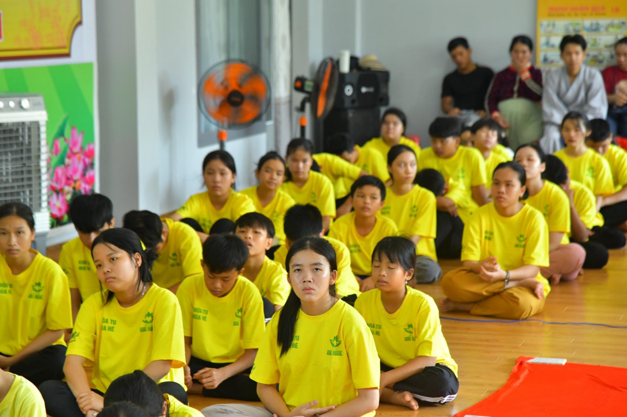 Pháp thoại "Tương lai trong tầm tay" - Thầy Nhật Từ giảng tại chùa Kim Quang