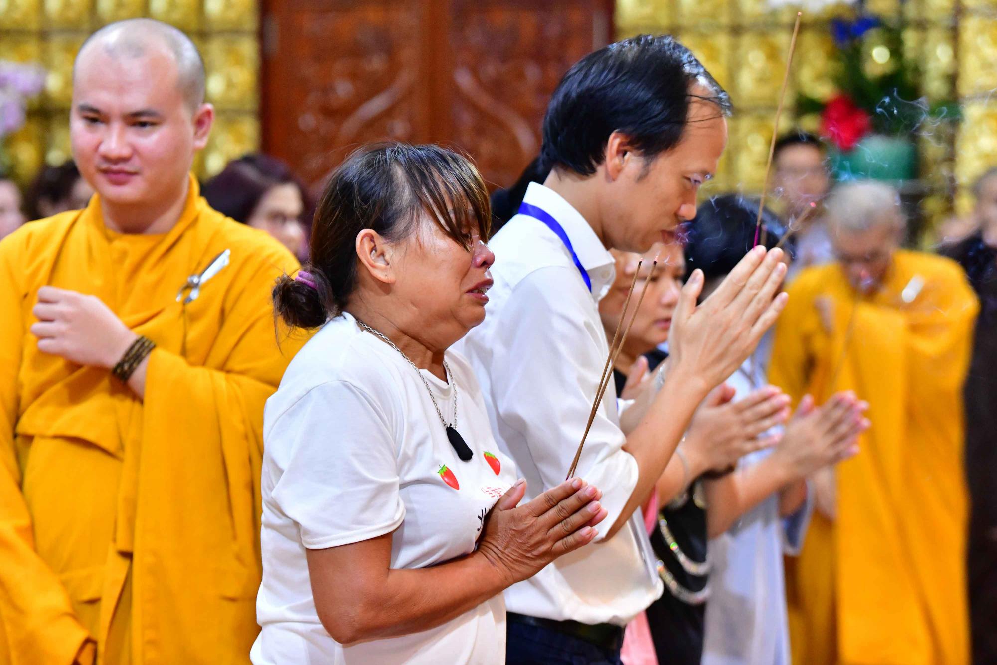 Chùa Giác Ngộ tổ chức lễ cầu siêu cho những trẻ em qua đời vì bệnh hiểm nghèo