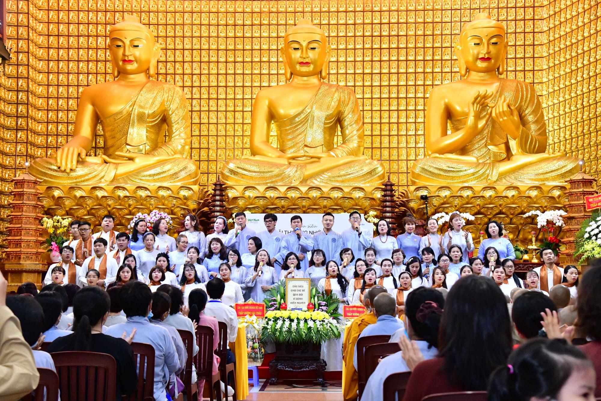 Chùa Giác Ngộ tổ chức lễ cầu siêu cho những trẻ em qua đời vì bệnh hiểm nghèo