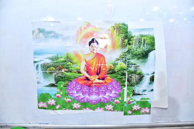 Khóa tu Búp sen từ bi: "Búp sen" thắp sáng điện Phật nhân kỷ niệm Phật thành đạo (08-12 AL)