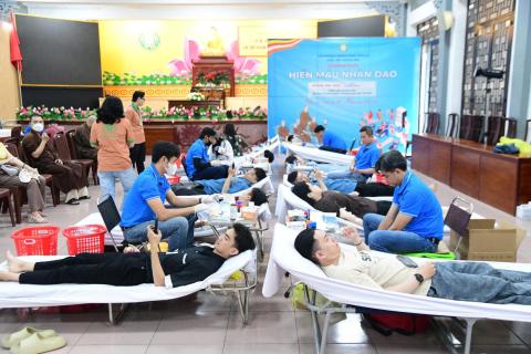Lan tỏa hạnh từ bi qua chương trình Hiến máu nhân đạo