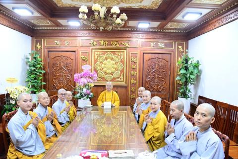 NI CHÚNG TU VIỆN LONG HƯNG KHÁNH TUẾ MỪNG NGÀY TIẾP NỐI LẦN THỨ 58 CỦA THẦY NHẬT TỪ