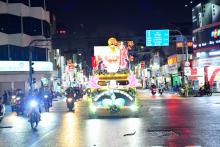 Đoàn xe diễu hành chào mừng Phật đản lần thứ 2647 tại TP.HCM