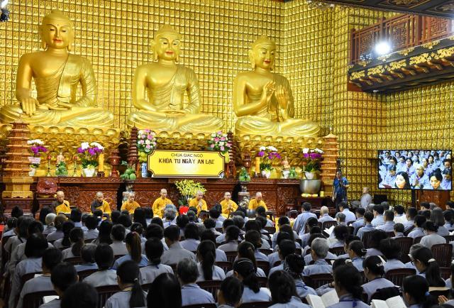 Khóa tu Ngày an lạc: TT. Nhật Từ nói về 7 bài học từ cuộc đời và đạo nghiệp của Phật hoàng Trần Nhân Tông