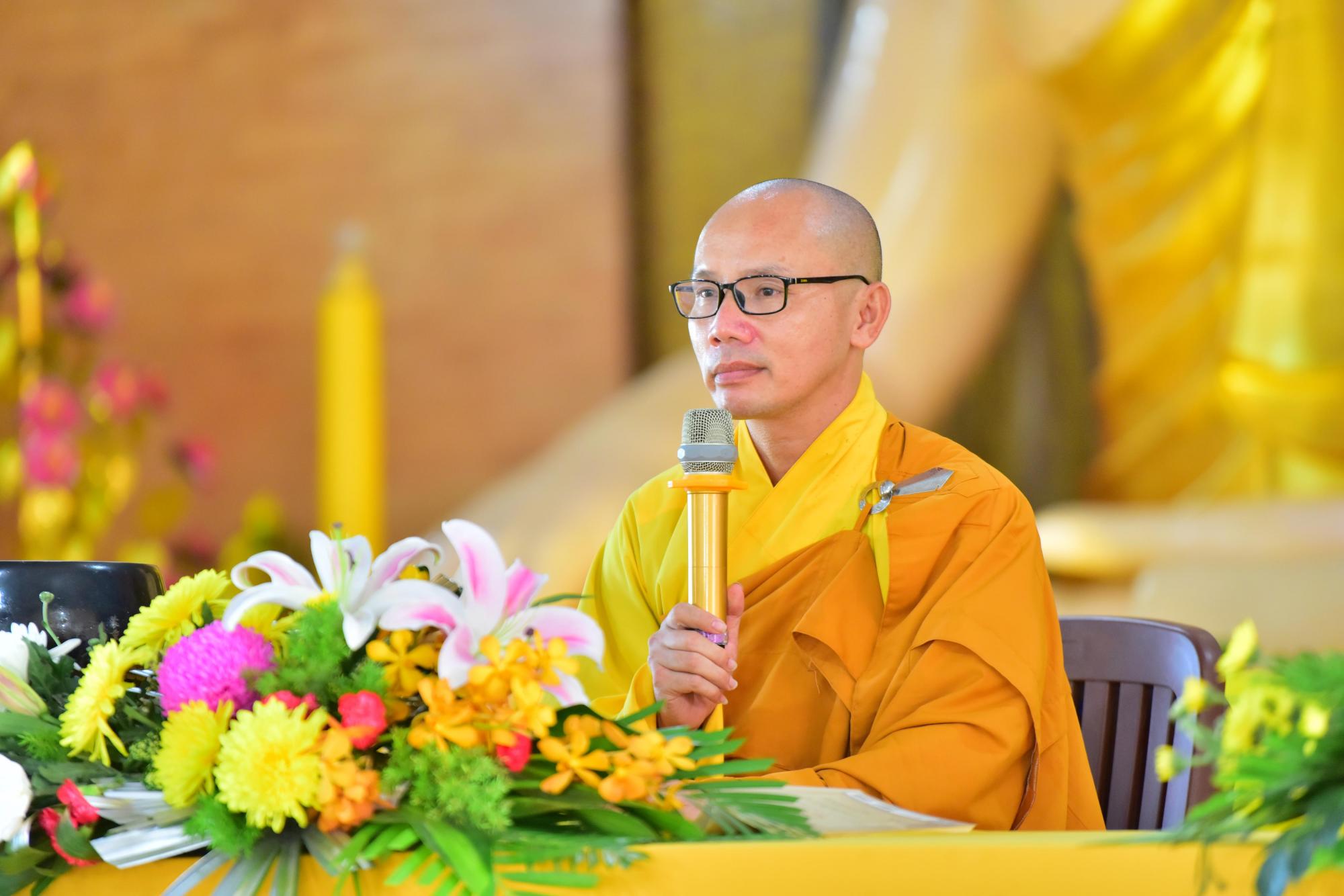 Pháp thoại "Tỉnh hay say"