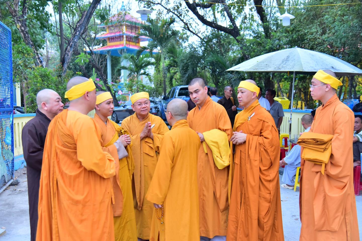 Viếng tang Trưởng lão Hòa thượng Thích Giác Quang