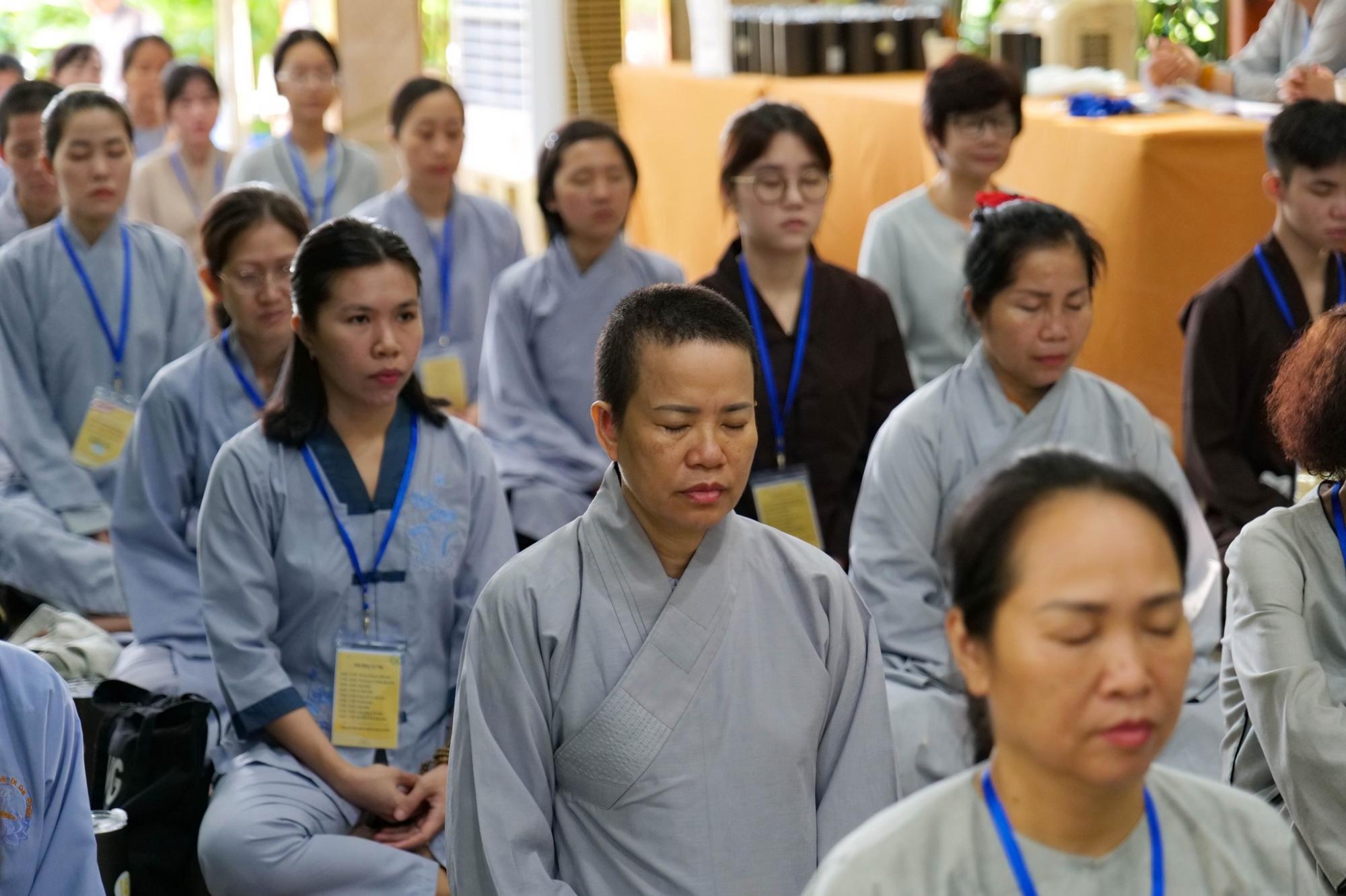  Khóa tu Thiền Vipassana lần 8 tại Tu viện Long Hưng