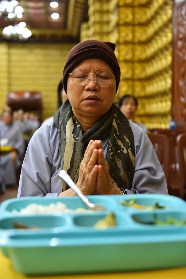 KHÓA TU NGÀY AN LẠC - TUỔI TRẺ HƯỚNG PHẬT 51 NHÂN MÙA VU-LAN TẠI CHÙA GIÁC NGỘ