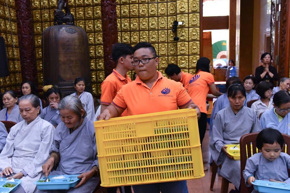 KHÓA TU NGÀY AN LẠC - TUỔI TRẺ HƯỚNG PHẬT 52 NGÀY 2-9-18