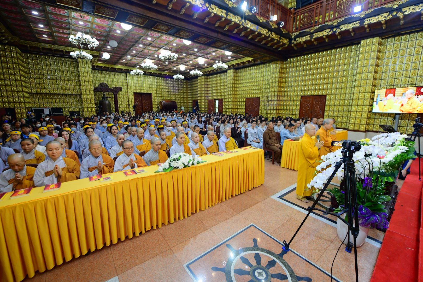 Lễ siêu tiến tiễn đưa chơn linh cụ ông Trần Ngọc Anh thân sinh Thượng tọa Thích Nhật Từ