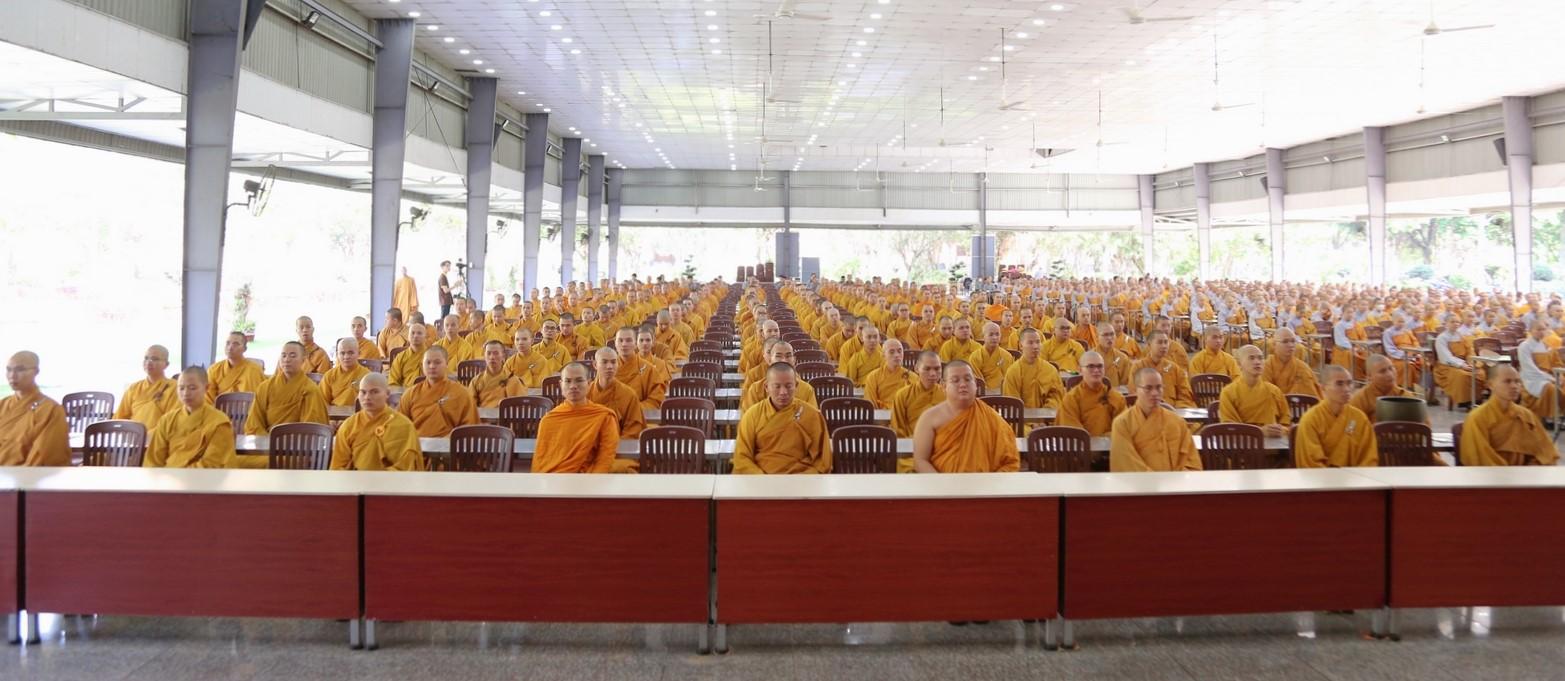 Pháp thoại Hạnh phúc thế gian và xuất thế gian