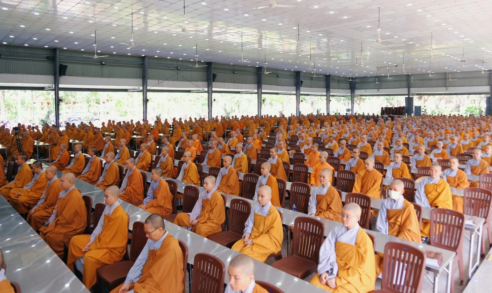 Pháp thoại Hạnh phúc thế gian và xuất thế gian