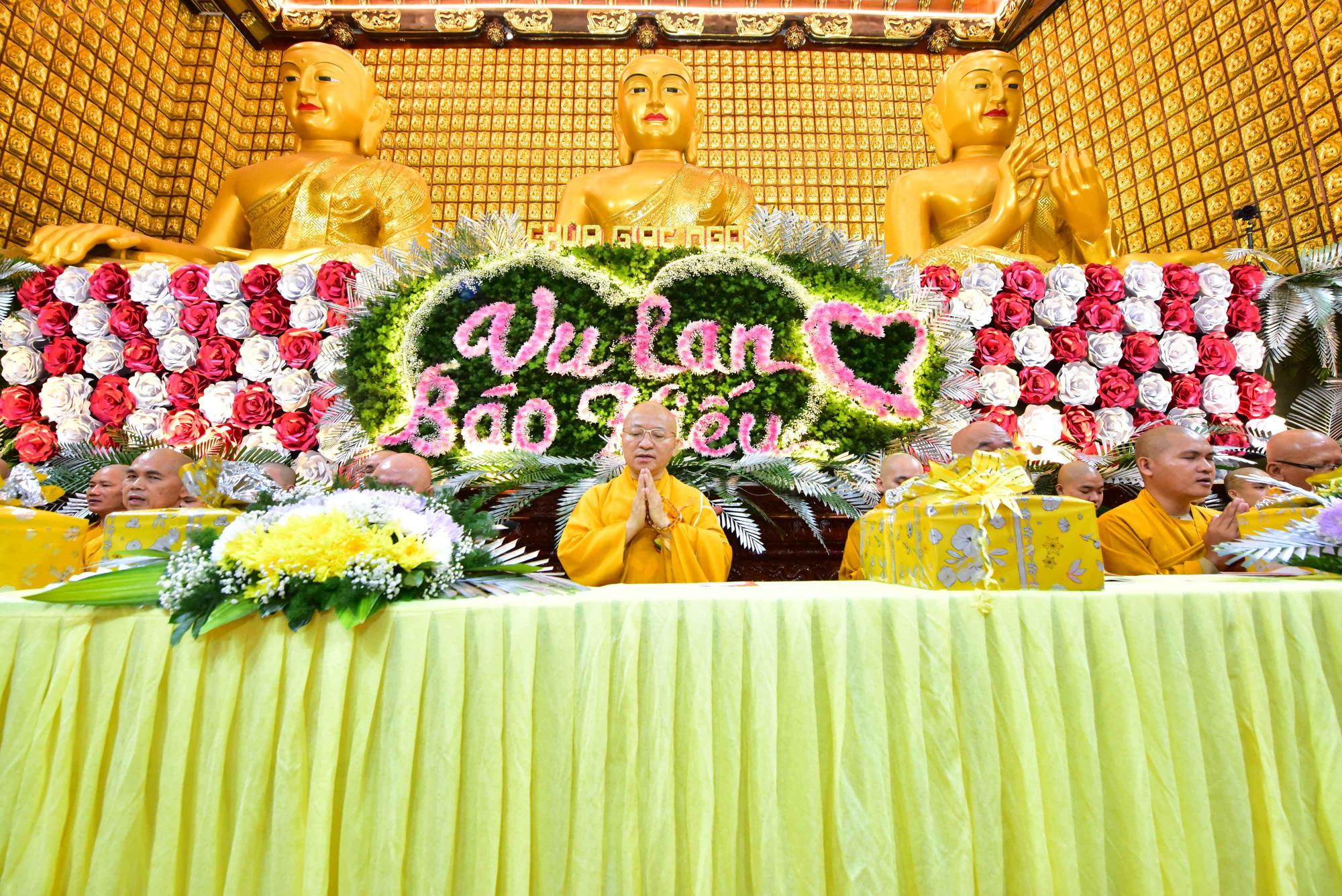 Hơn 2.000 Phật tử tham dự Đại lễ Vu Lan báo hiếu tại Chùa Giác Ngộ