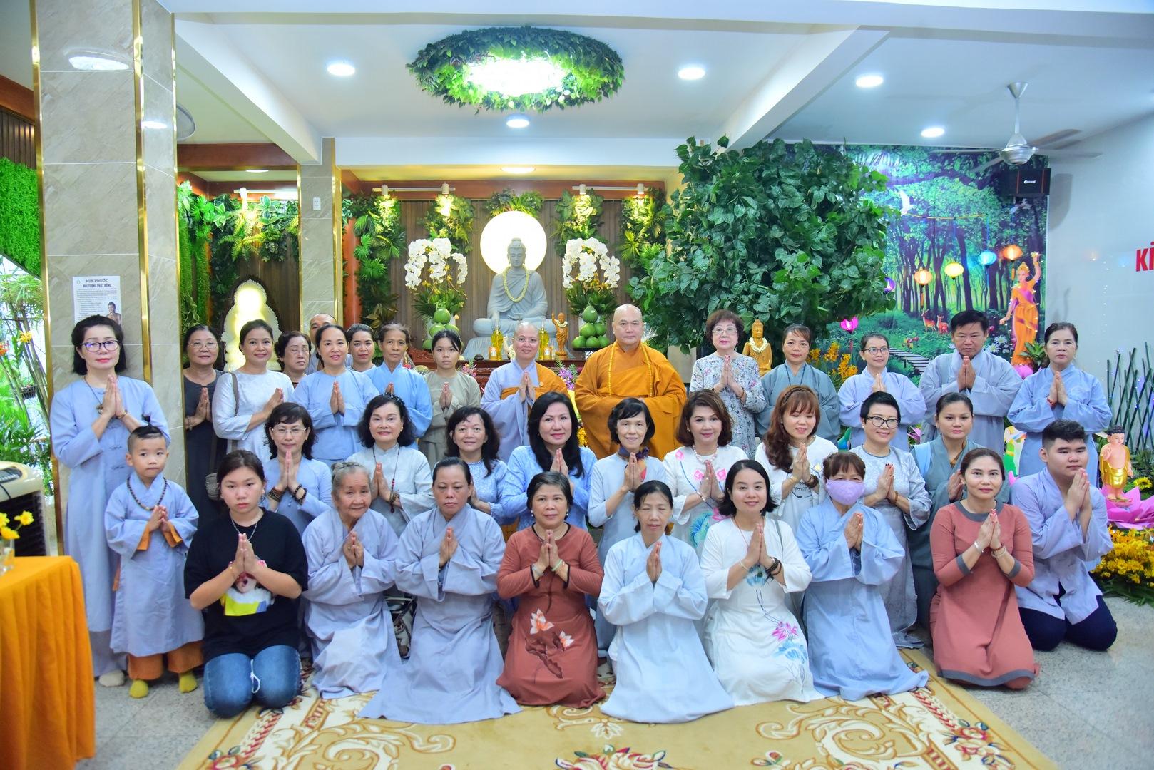 Tu viện Long Hưng (TP.HCM) trang nghiêm tổ chức nhiều hoạt động chào mừng Phật đản lần thứ 2647